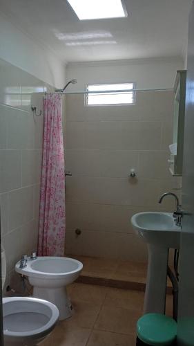 Cabañas bola 8 (Cabanas bola 8) in Barreal