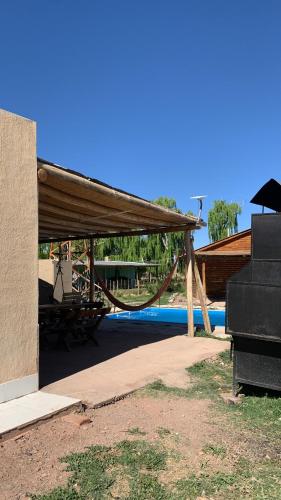 Cabañas bola 8 (Cabanas bola 8) in Barreal