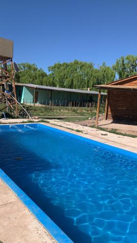 Cabañas bola 8 (Cabanas bola 8) in Barreal