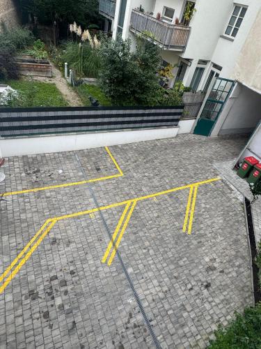 Cozy Apartments in Central Location with Free Parking, Vienne (photo 4)