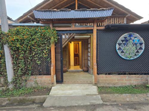 Qinti Quetzal Boutique Guest house y Elixir Bar in San Agustin
