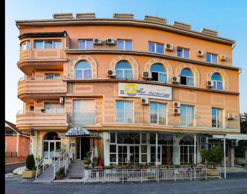 ViP HOTEL, Skopje