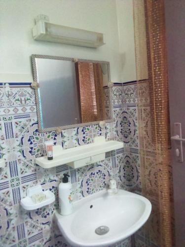 Budget private room - Near Agadir Airport in 이네즈가네