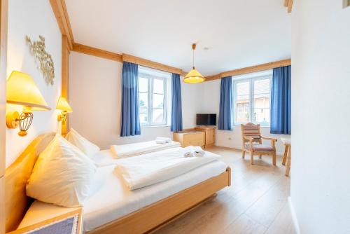 Hotel Krug – Gumpoldskirchen, VA