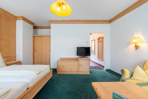 Hotel Krug – Gumpoldskirchen, VA