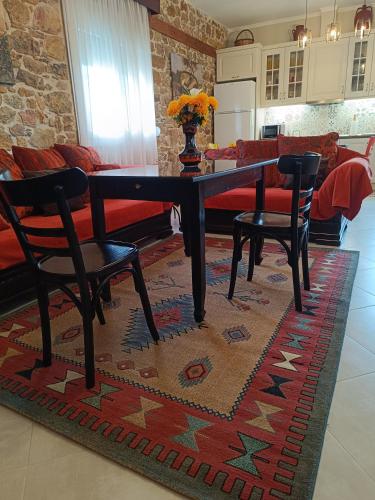 Grandmas Cottage in Avdhira