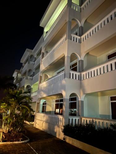 Eksterijer hotela, Nightingale Apartments in Mombasa
