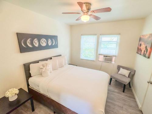 Orange Grove Cottage in Bankers Hill - image 2