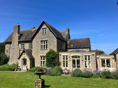 Helmdon House - pool & tennis court, 7 bedrooms gîte à louer Weston