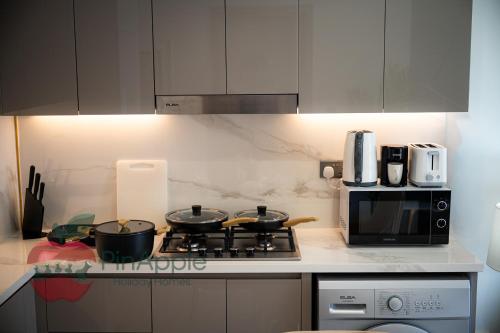 Beautiful1BR Close to Downtown, Dubai (photo 9)
