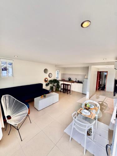 Kitchen, Buena Vista Guest House in Margarita Island