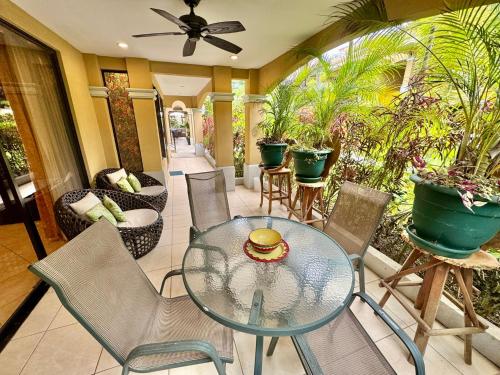 Balcony/terrace, Monte Carlo Luxury Condominiums in Jaco