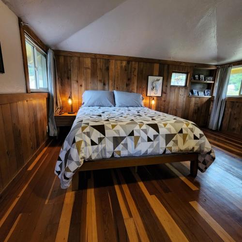 Unique Farm Apartment with Woodstove in Freshwater (CA)