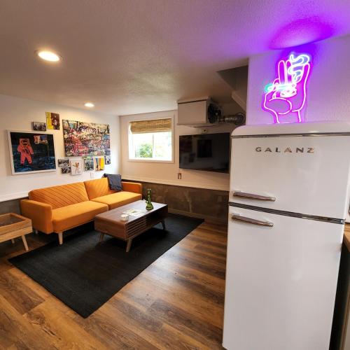 Unique Farm Apartment with Woodstove in Freshwater (CA)