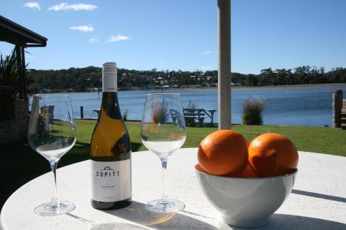 Apkārtne, Lake Edge Apartments in Burrill Lake