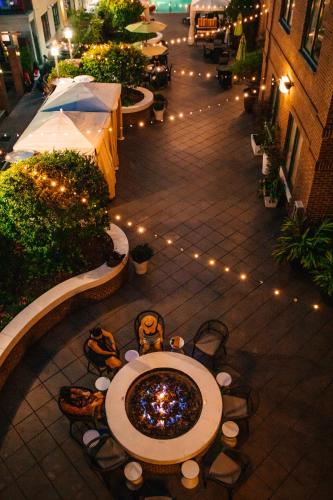 ANDAZ SAVANNAH, BY HYATT Room Type - Terrace View King
