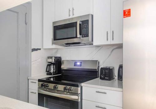 Midtown West 2 Bedroom Furnished Apartment Rental, New York (fotografie 10)