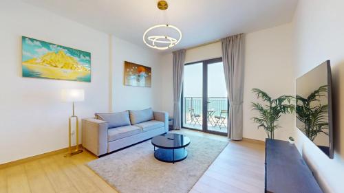 Locations l Upgraded 1 Bedroom l Sea Views, Beach Access l Port de La Mer, Dubaj (zdjęcie 4)