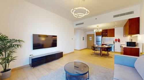 Locations l Upgraded 1 Bedroom l Sea Views, Beach Access l Port de La Mer, Dubaj (zdjęcie 9)