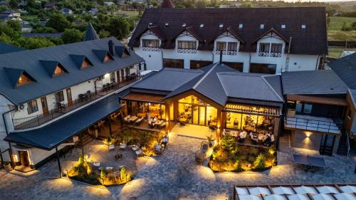 . SV Hotel, Restaurant & Airport Parking
