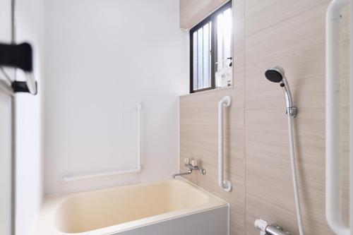 Home suite Home Hatsudai - 1 stop from Shinjuku! Your urban hideaway 3BR 6beds