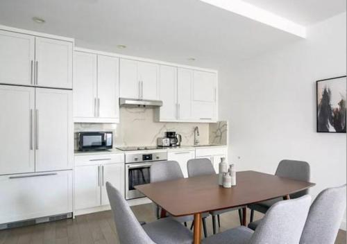 3BR Furnished Loft in Midtown West, New York (Foto 10)