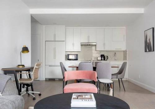 3BR Furnished Loft in Midtown West, New York (Foto 2)