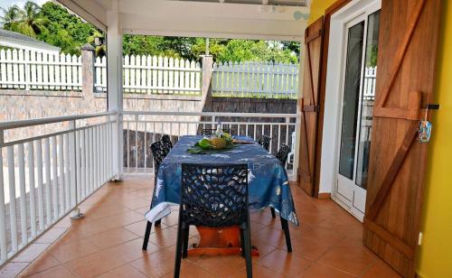 Dom pension in Baie-Mahault