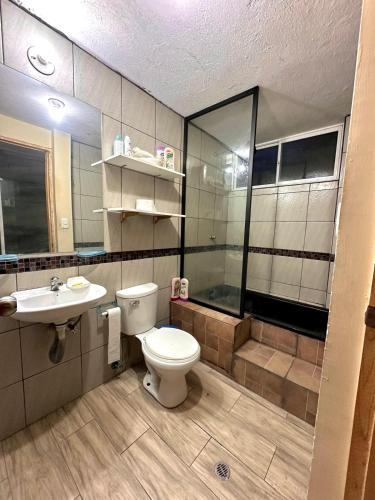 Spacious apartment in Quito in ลาอาร์เมเนีย