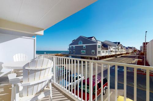 Ocean Place 203