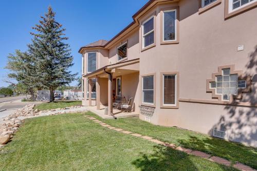 Spacious Escape Near Mesa Verde National Park! in แมนคอส (โคโลราโด)