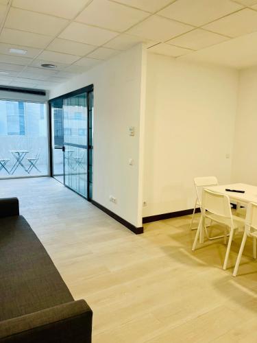 設施, LUMINOSOS APARTAMENTOS POZUELO a 8 MINUTOS DE PALACIO REAL in 阿拉瓦卡