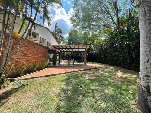 大廳, Casa con amplio patio y piscina in 伊帕卡賴