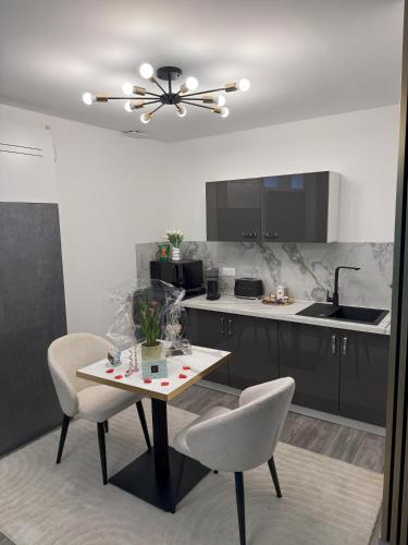 La Suite Genève Gaillard - Jacuzzi Privé & Séjour Luxe (La Suite Geneve Gaillard - Jacuzzi Prive & Sejour Luxe) in Gaillard