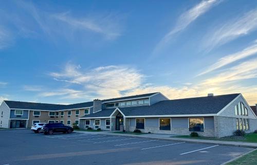 AmericInn by Wyndham Rice Lake - Hotel