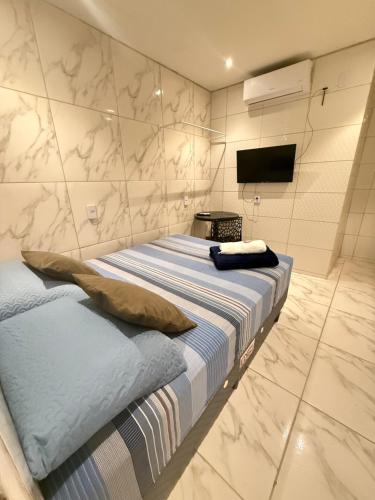 Cantinho aconchegante - Quarto 05 AR-condicionado – khách sạn tại Bayeux