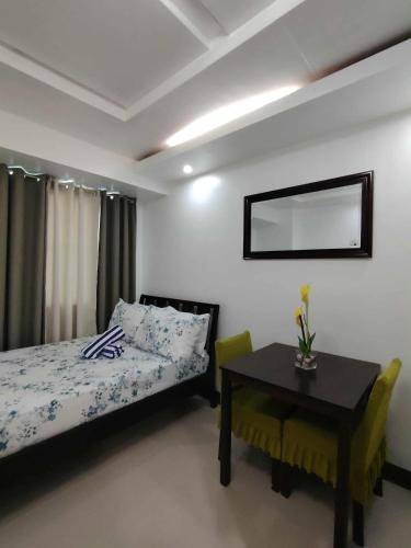 Mplace cozy hotel, Manila