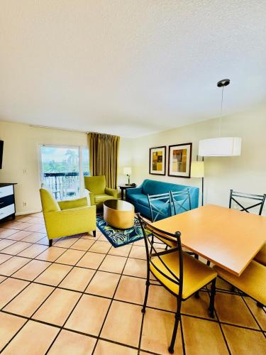 Surfsider Resort - A Timeshare Resort in Pompano Beach