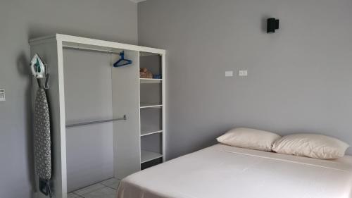 Rest Easy at Cunningham Suites #2, Ottleyʼs (foto 8)