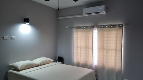Rest Easy at Cunningham Suites #2, Ottleyʼs (foto 5)