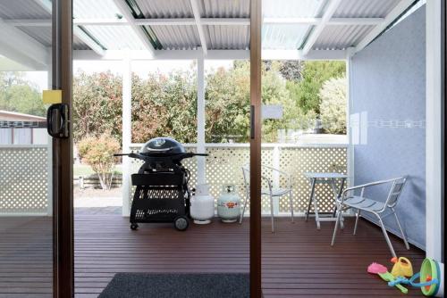 Ocean View Retreat at Greens Beach in Greens Beach