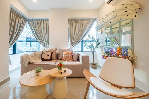 Blossom Playground with kids friendly home Arte Plus