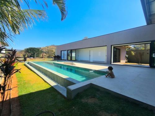 Casa Grada - casa inteligente e ultra Wi-Fi – khách sạn tại Sao Pedro