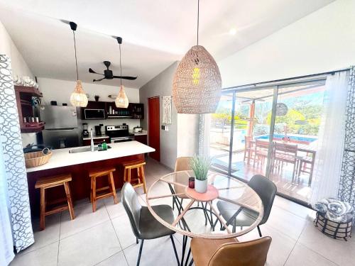 Facilities, Casa Bella 3 Bdrm House w Pool in Gated Community in Marbella
