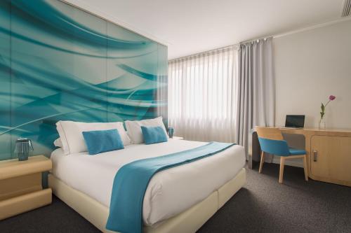 2 twin beds