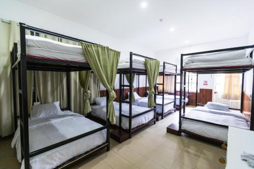 Nisa hostel in Rives du Xe Don