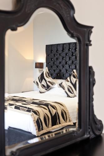 Diamond Lodge Boutique Adults Only Guest House - image 7