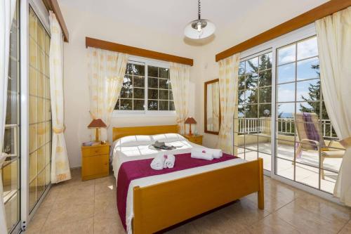 Villa Giota by Villa Plus, Peyia (Foto 2)