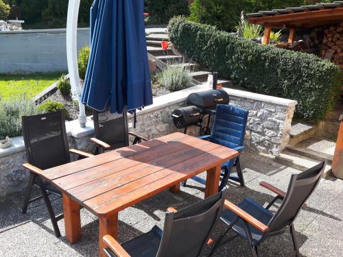 ทัศนียภาพภายนอกโรงแรม, Ferienwohnung Sammet in ไบรลอน