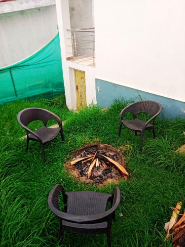 Cozy 3BHK Villa with Parking, WiFi, BBQ in Kodaikanal